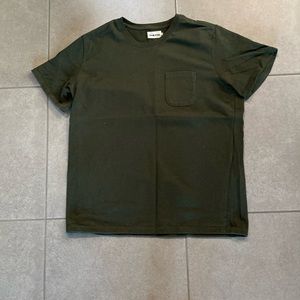 Taylor Stitch olive green thick pocket t-shirt